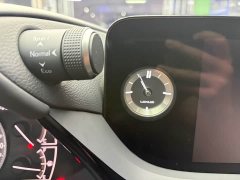 Lexus ES 2022 300h Premium Edition - ფოტო 16