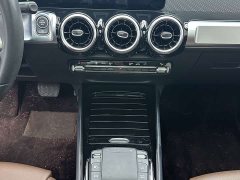 Mercedes-Benz GLB 180 Dynamic - ფოტო 14