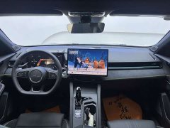 Lynk & Co 03 1.5TD DCT Plus - ფოტო 9