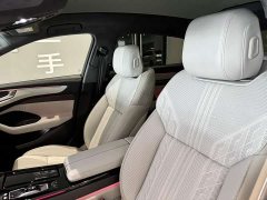 Audi A6L 2.0T Exclusive Dynamic Edition - ფოტო 8