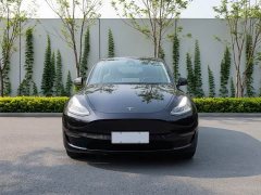 Tesla Model Y Rear-Wheel Drive - ფოტო 1