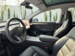 Tesla Model Y Rear-Wheel Drive - ფოტო 9