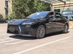 Lexus ES 300h - ფოტო 1