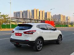 Nissan Qashqai 2.0L CVT Luxury - ფოტო 6