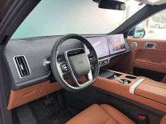 Li Auto L7 Pro - ფოტო 5