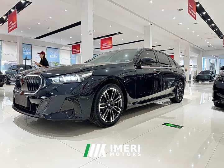BMW 5 Series Facelift 525Li M Sport Package