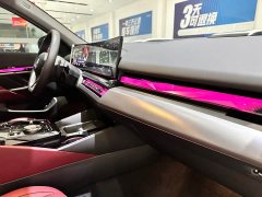 BMW 5 Series Facelift 525Li M Sport Package - ფოტო 19