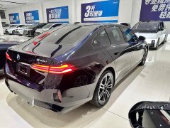 BMW 5 Series Facelift 525Li M Sport Package - ფოტო 5