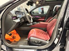 BMW 5 Series Facelift 525Li M Sport Package - ფოტო 8