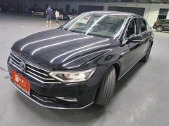 Volkswagen Magotan 2020 330TSI DSG Luxury - ფოტო 1