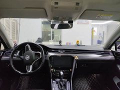 Volkswagen Magotan 2020 330TSI DSG Luxury - ფოტო 3
