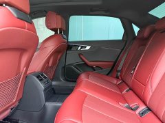 Audi A4L 200 Million Units Joyful Edition 40 TFSI Luxury Dynamic - ფოტო 10