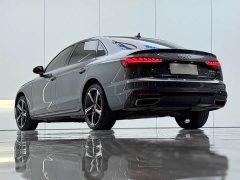 Audi A4L 200 Million Units Joyful Edition 40 TFSI Luxury Dynamic - ფოტო 14