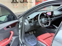Audi A4L 200 Million Units Joyful Edition 40 TFSI Luxury Dynamic - ფოტო 4