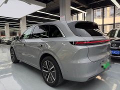 Li Auto L6 Max - ფოტო 17