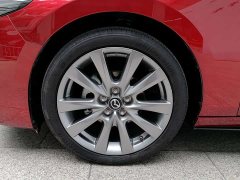 Mazda3 Axela 2023 2.0L Automatic Luster Edition - ფოტო 8