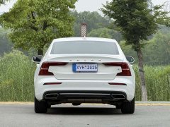 Volvo S60 T4 Intelligent Luxury Edition - ფოტო 18