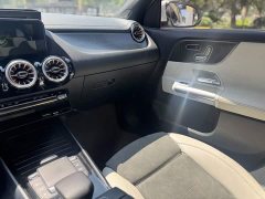 Mercedes-Benz EQA 300 4MATIC Launch Edition - ფოტო 8