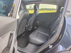 Tesla Model Y Long Range All-Wheel Drive - ფოტო 8