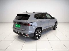 Volkswagen Touareg 300TSI Two-Wheel Drive Moonlight Edition - ფოტო 4