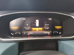 Volkswagen Touareg 300TSI Two-Wheel Drive Moonlight Edition - ფოტო 7