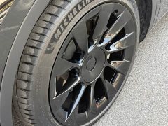 Tesla Model Y Facelift Long Range All-Wheel Drive 3D5 - ფოტო 3