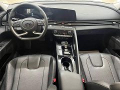 Hyundai Elantra 1.5L CVT Luxury - ფოტო 10