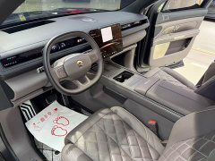 NIO ES8 Six-Seat Executive Luxury Edition - ფოტო 4