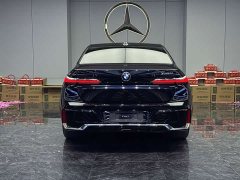 BMW 7 Series 2023 735Li M Sport Package - ფოტო 9