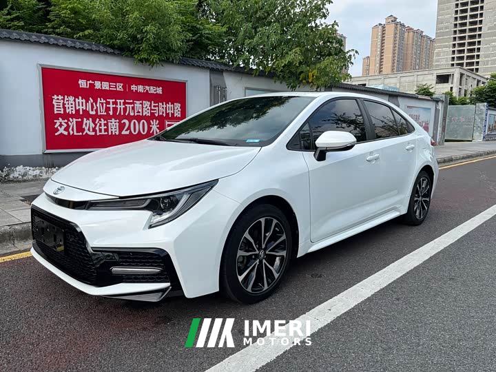 Toyota Corolla 1.8L CVT Sport