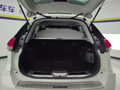 Nissan Qashqai 2.0L CVT 2WD XL Premium Smart Connect Premium Edition - ფოტო 4