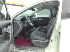 Nissan Qashqai 2.0L CVT 2WD XL Premium Smart Connect Premium Edition - ფოტო 9