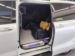 Toyota Sienna 2.5L Hybrid Premium Edition - ფოტო 11