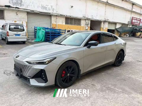 2023 Changan UNI-V 2022 1.5T Deluxe - ავტომობილი ჩინეთიდან