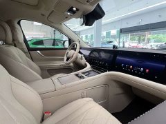 AITO M9 Extended Range Max 42kWh 6-Seater - ფოტო 15