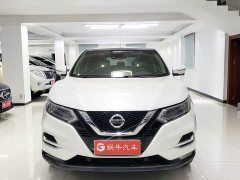 Nissan Qashqai 2.0L CVT Luxury - ფოტო 2