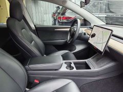 Tesla Model Y Standard Range RWD - ფოტო 7