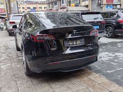 Tesla Model Y Standard Range RWD - ფოტო 13