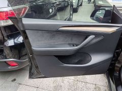 Tesla Model Y Standard Range RWD - ფოტო 4