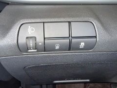 Hyundai Elantra 1.5L CVT GLX Elite - ფოტო 14