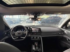 Hyundai Elantra 1.5L CVT GLX Elite - ფოტო 16