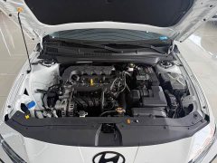 Hyundai Elantra 1.5L CVT GLX Elite - ფოტო 17