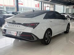 Hyundai Elantra 1.5L CVT GLX Elite - ფოტო 6