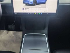 Tesla Model Y Rear-Wheel Drive - ფოტო 10