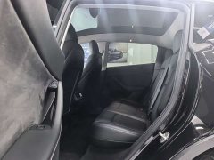 Tesla Model Y Rear-Wheel Drive - ფოტო 14