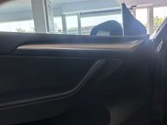 Tesla Model Y Rear-Wheel Drive - ფოტო 5