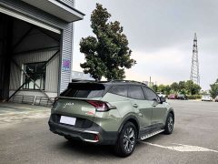 Kia Lion Prat Tuojie 2023 2.0L HEV Two-Wheel Drive Premier Edition - ფოტო 11