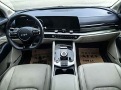 Kia Lion Prat Tuojie 2023 2.0L HEV Two-Wheel Drive Premier Edition - ფოტო 3