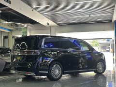 Luxeed Zhiji V9 Ultra - ფოტო 6