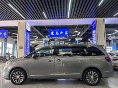 Buick GL8 Land Business Class 652T Luxury - ფოტო 4